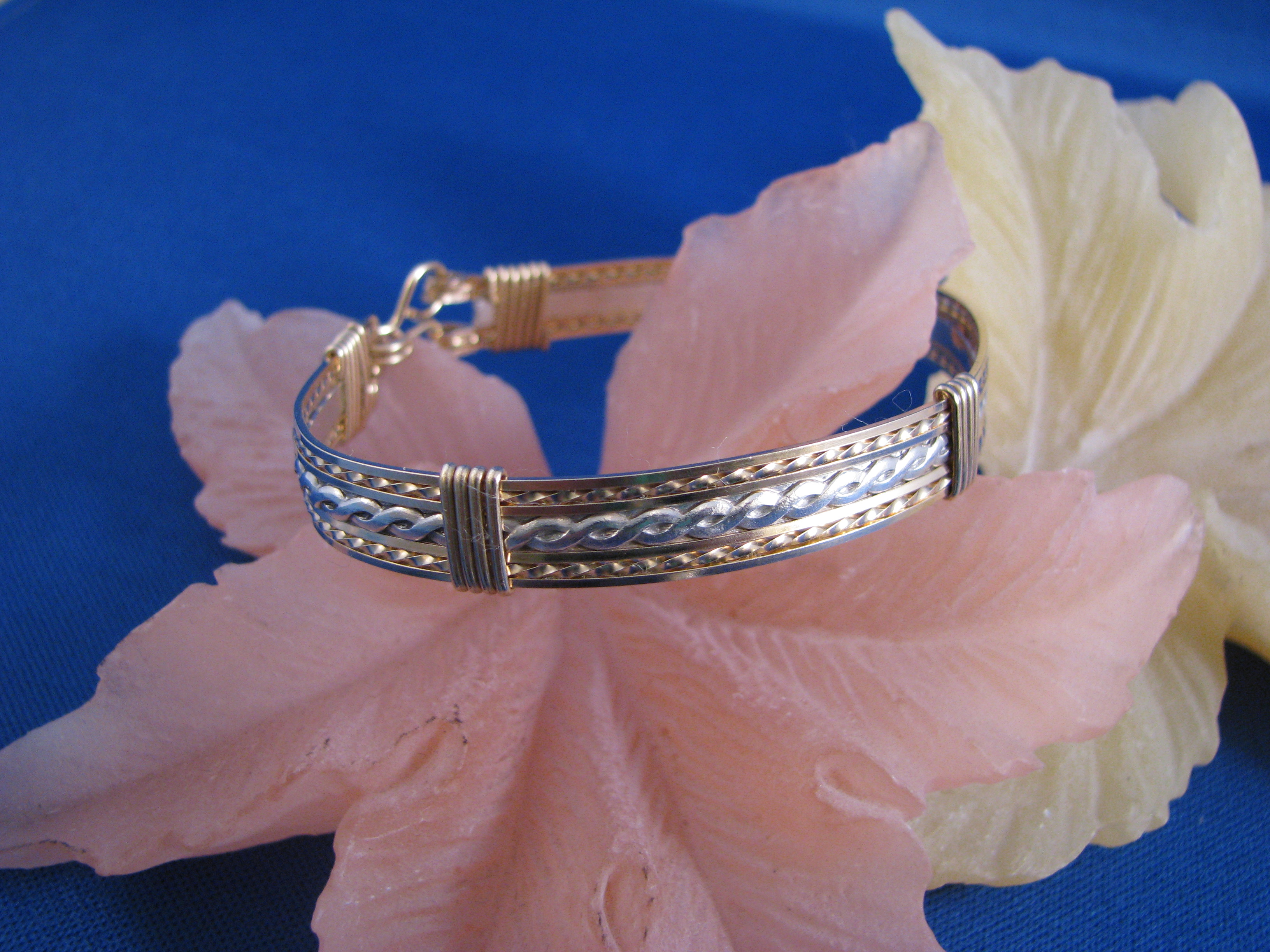 2/05/2017 1030am 200pm Ronda Stevens Filigree Wire Wrapped Bracelet