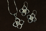2/01/2012 10am-2pm Patti Bullard Spring Blossom Pendant and Earrings